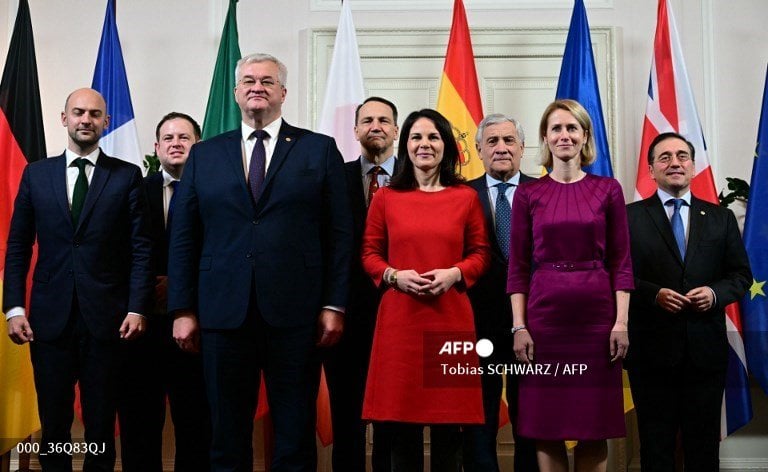 ウクライナのNATOへの道は「不可逆的」：英国、フランス、ドイツ、イタリア、ポーランド、スペインの欧州外相とEU外交政策責任者は木曜日、ベルリンでの会議で述べた。
