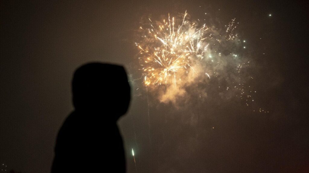 今年は、新年のロケットまでの距離が2倍になりました。