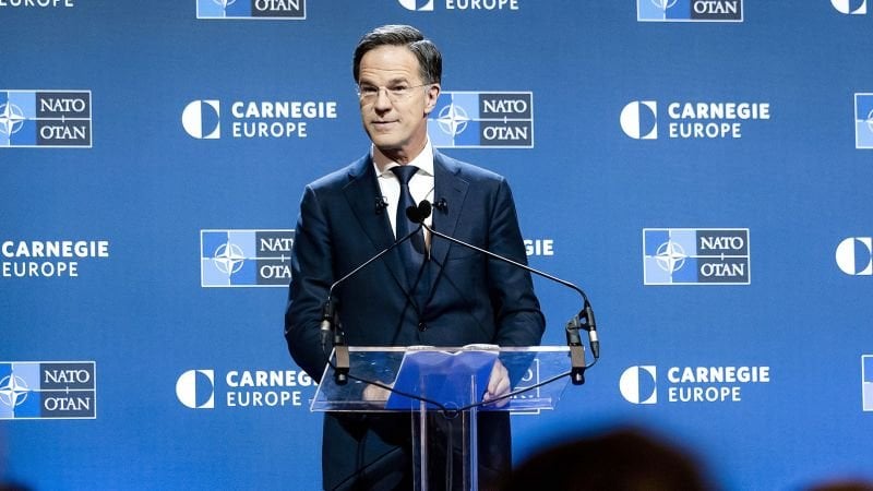 NATO長官、ロシアに対抗するため防衛費の大幅増を要求
