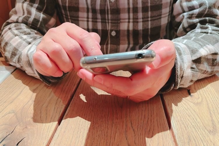 “チェックのシャツ＝オタク”の決めつけイメージに困惑する令和のオタ達　「今どきそんなオタクはいない」「気をつけても滲み出るオタク臭に四苦八苦」