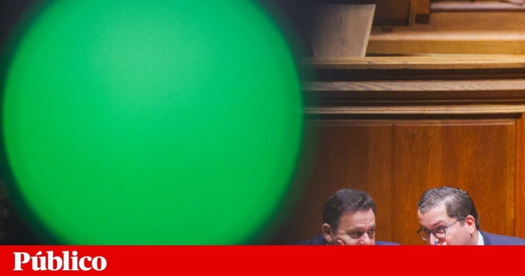 政府、新空港の建設が「納税者に影響を与える」可能性があることを認めた