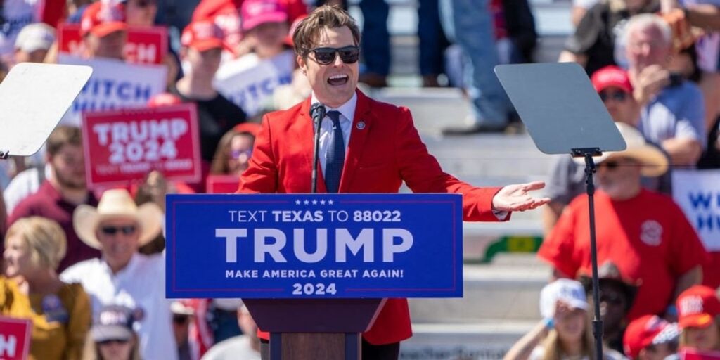 倫理報告書で、トランプ大統領初のAG議員指名のマット・ゲーツ氏が未成年者との性交渉で報酬を受け取ったことが判明 | 倫理報告書ある弁護士は「ドナルド・トランプ氏はゲーツ氏が米国の法執行機関の最高責任者に最も適任だと信じていたことを心に留めておいてほしい」と語った。