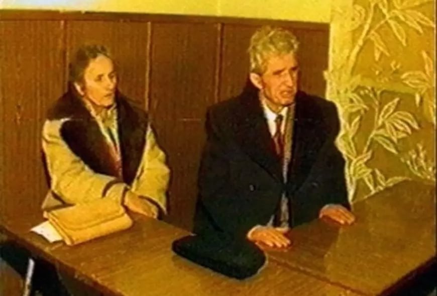 革命事件の検察官は、イオン・イリエスクとそのグループが立てたチャウシェスク処刑計画を段階的に再現した。