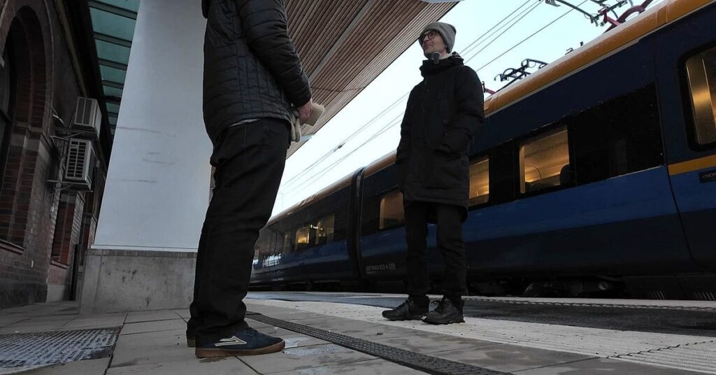 ウメオとヨーテボリ間の最後の夜行列車が運行中：「まったくばかげている」