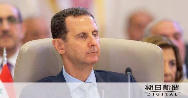 シリアのアサド前大統領がロシア亡命 国営通信「人道的に判断」
