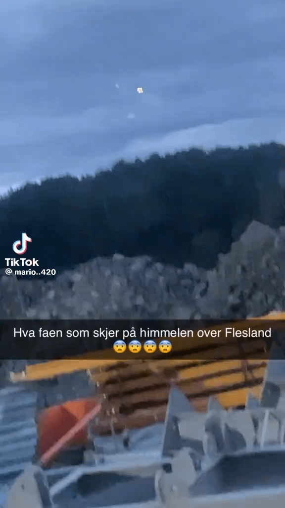 フレスランド空港ノルウェーの灯り