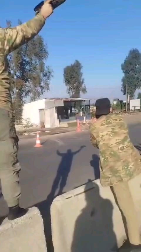 複数の情報筋は、ロシア軍がすでにシリアから撤退していると主張している。 2024 年 12 月