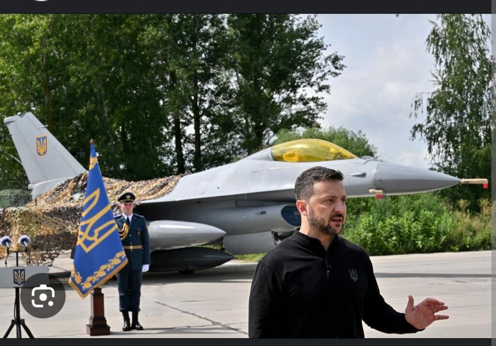 ウクライナはデンマークから追加のF-16戦闘機を受領した。