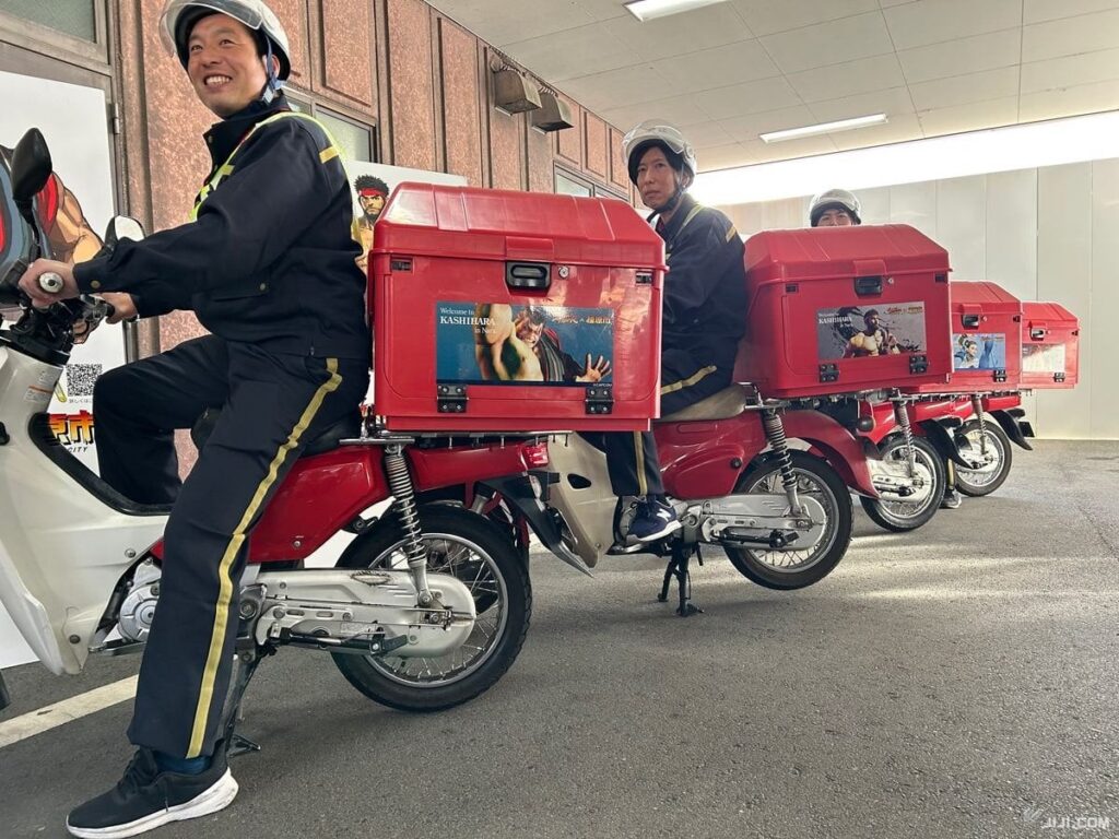 郵政カブはストファイ