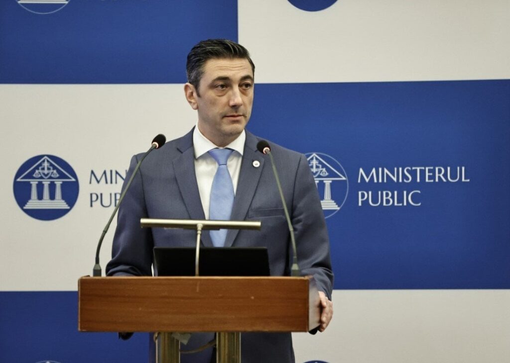 司法長官は、公共の場での急進主義の増加を考慮し、ファシスト、軍団組織、人種差別主義者、外国人排斥組織を推進する者の犯罪化に関する法規制の強化を要請する。