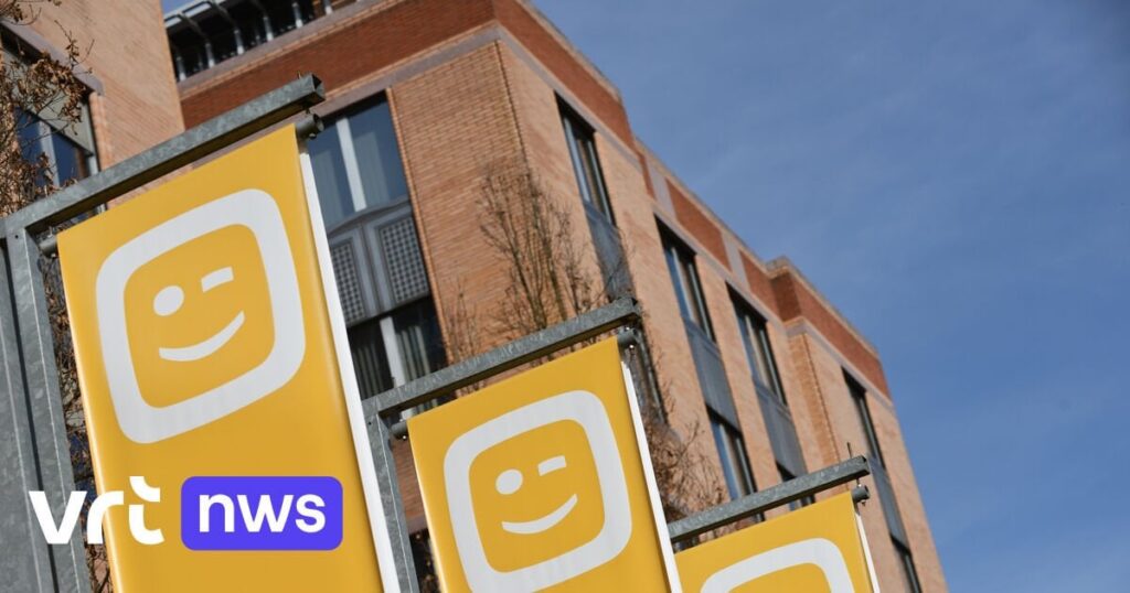 テレネット、コールセンターとITサービスの一部を外部委託へ：「長期的に雇用が海外に流出することを労働組合が懸念」
