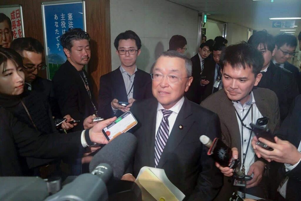 年収の壁「123万円」引き上げ提示の自民党・宮沢洋一税制調査会長「誠意見せたつもり」発言に国民猛反発 ―「3党幹事長間の合意あまりにも軽んじている」