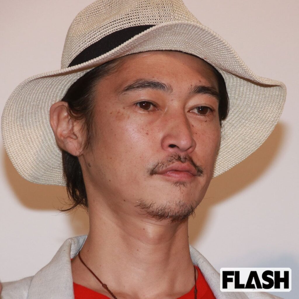 「人口削減を謀る悪魔」窪塚洋介「新型コロナ禍」テーマの映画に出演も流行時から変わらぬ“独自見解”に漂うガッカリ感（SmartFLASH） - Yahoo!ニュース