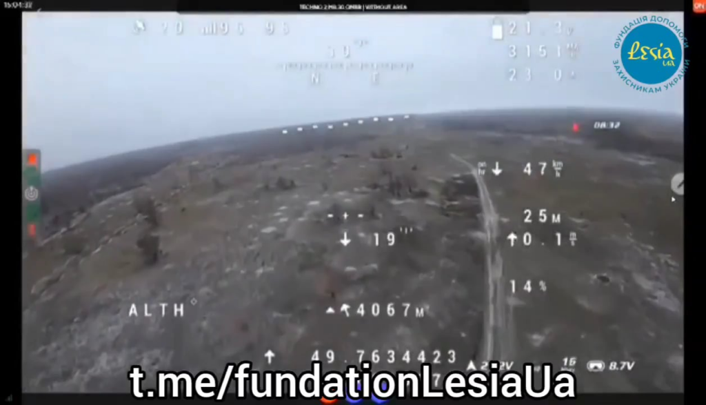 ウクライナのショットガンドローンが他のドローンを撃墜