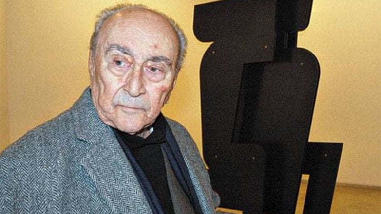 ヤニス・モラリスが今日死去 - e-volos