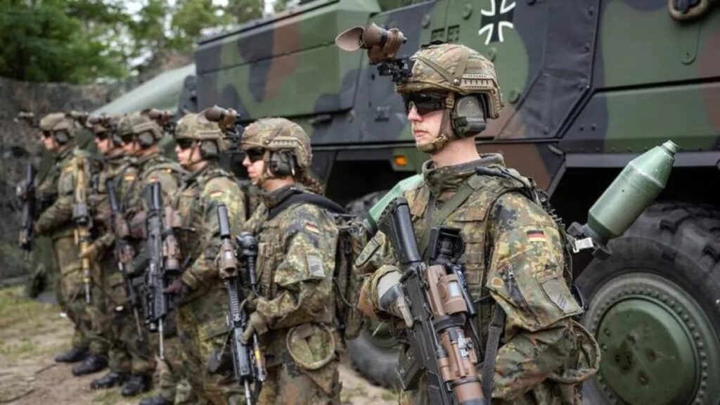 メディア：欧州は最大10万人の軍人をウクライナに派遣することを検討