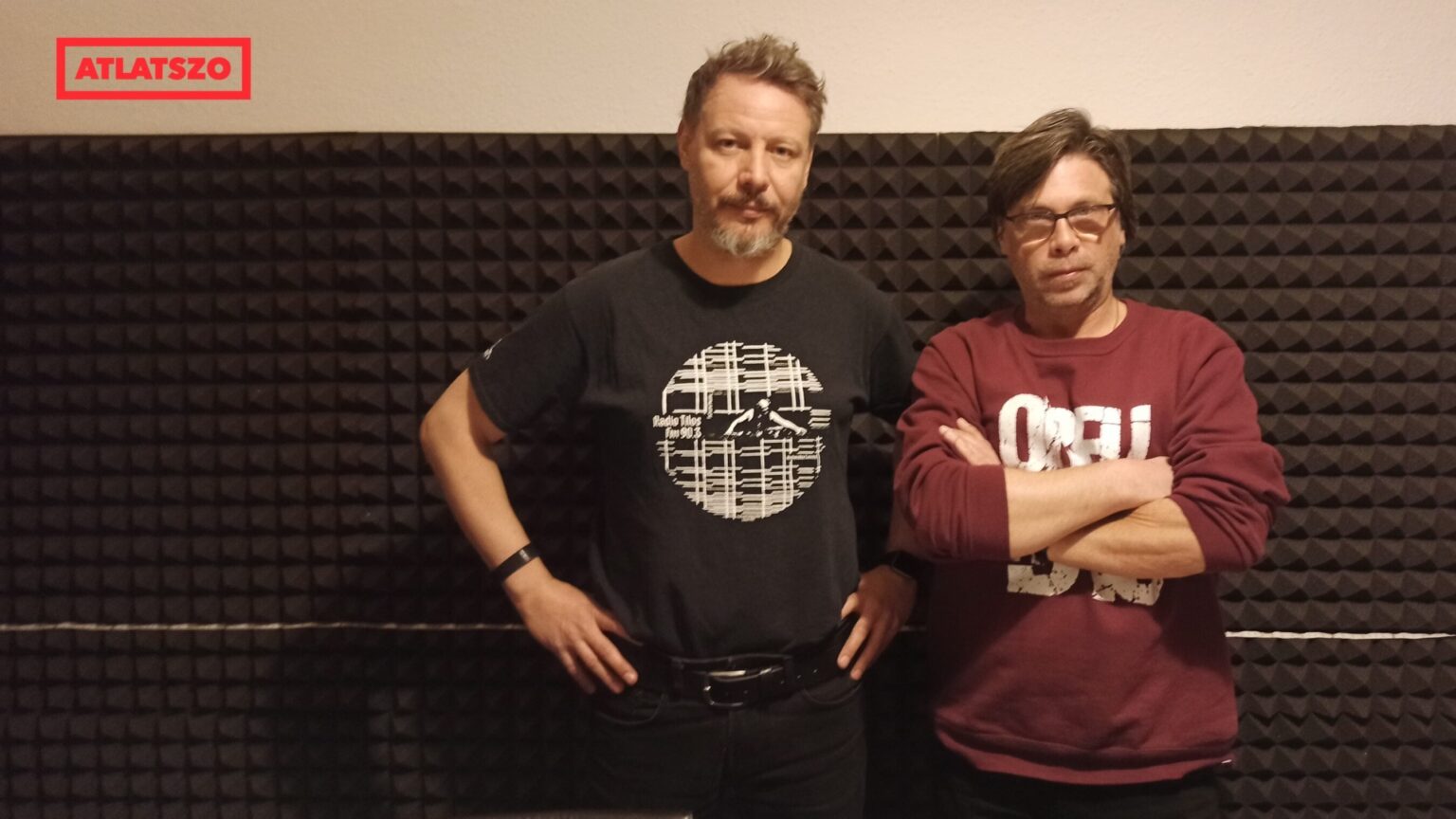 Lőrinc Tálos が Átlátszó の András Hont の後任となり、Hont は新しいコンテンツ センターを構築中