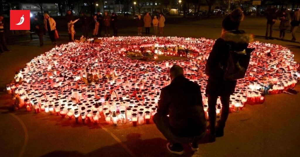 今日、ザグレブでは学校での惨状を理由に抗議活動が起きている。来ますか？