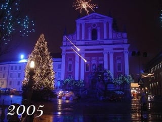 長年にわたって (2005 年から 2024 年まで) お祝いの装飾が施されたプレシェレン広場。どの年の装飾が一番好きですか?/嫌いですか?コメントに書いてください！