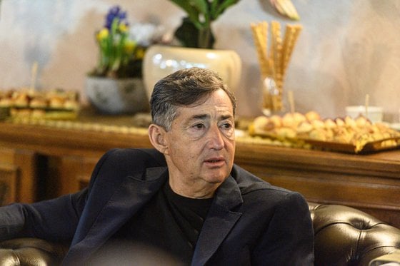 経済: フォーブスの新しいリストによると、ロリンク・メサロスは億万長者になり、イシュトヴァーン・ティボルチュも財産を2倍にしました。 hvg.hu