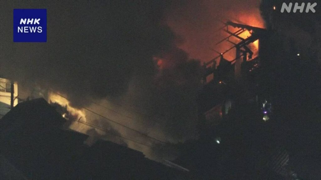 横浜 保土ケ谷区で火事 住宅6棟に燃え広がる けが人なし
