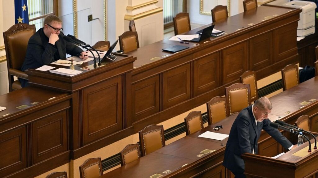 ニュース: 子供のいる国会議員は夜の会合を好まず、ルールを変えて演説時間を制限したいと考えている