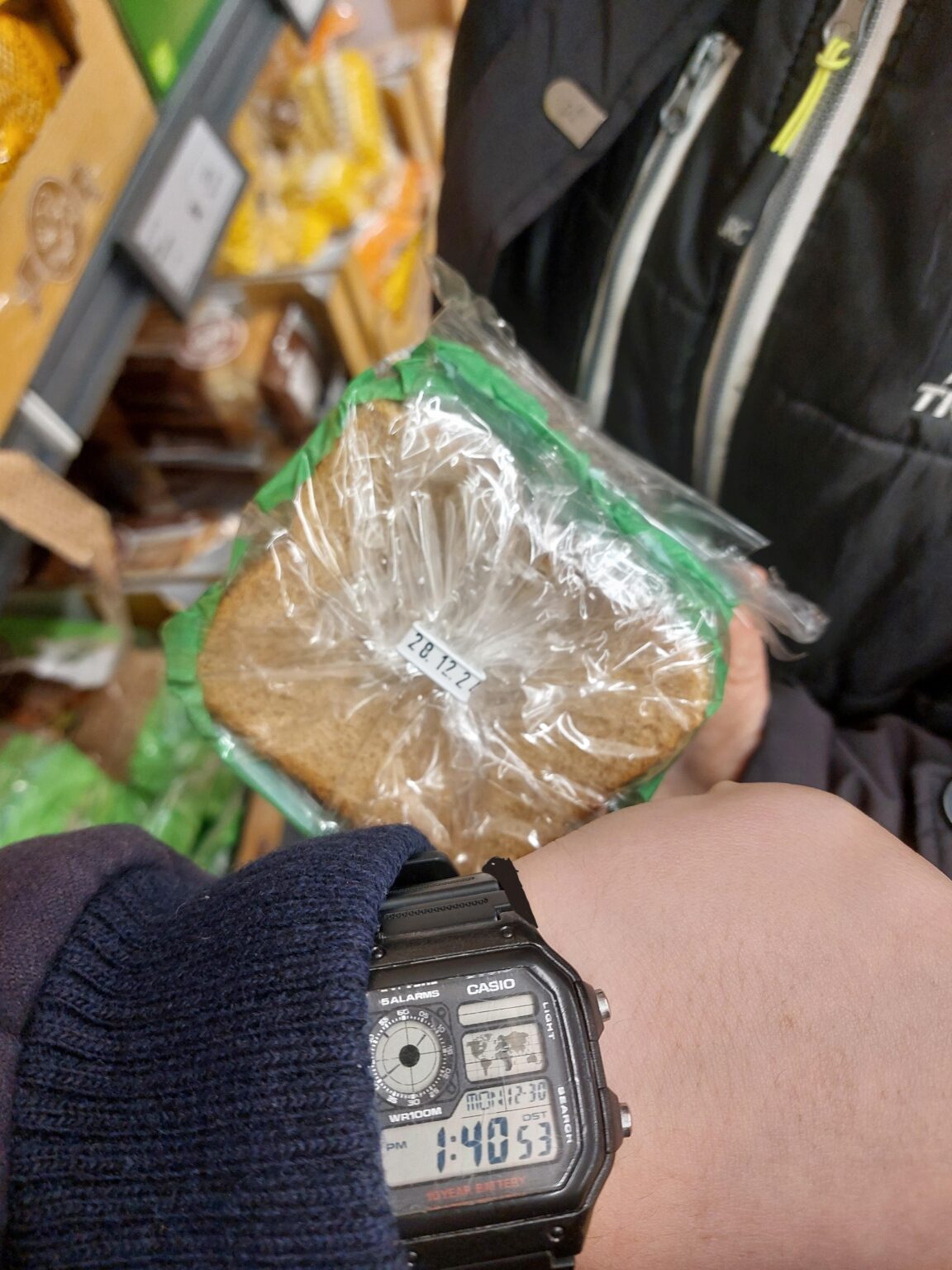 今日はトーストは食べないでおこう、ベイビー