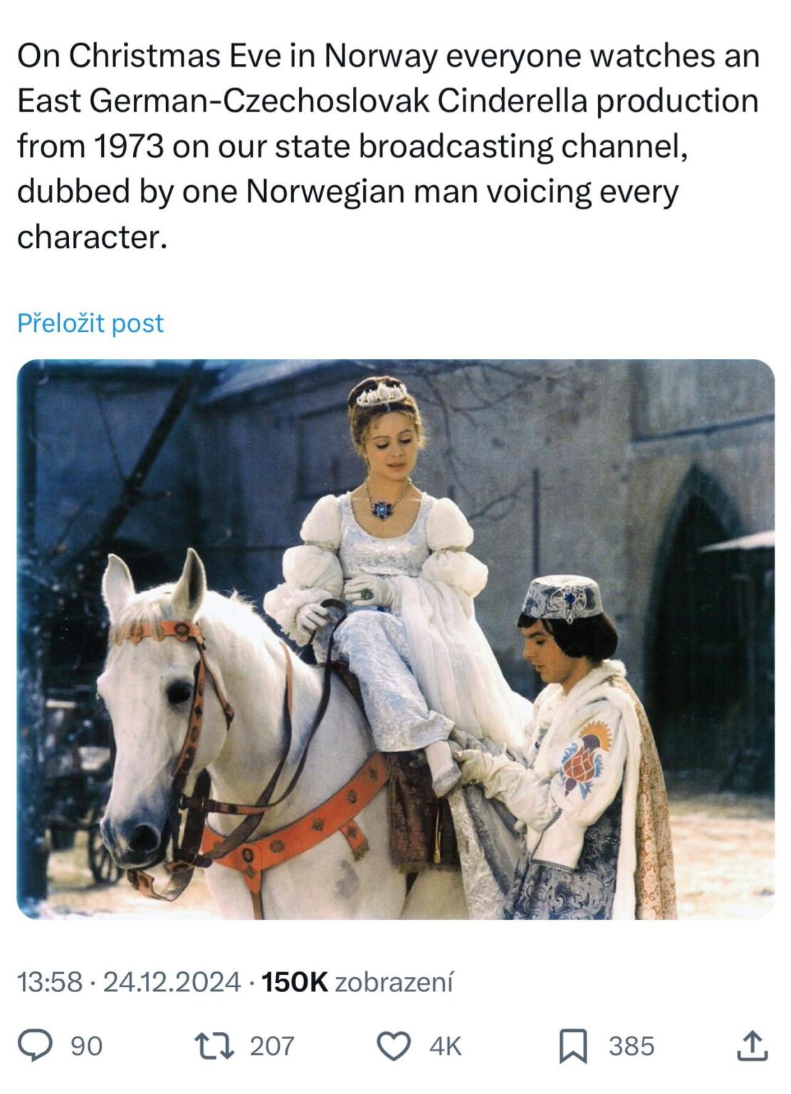 これを知っていましたか？私のノルウェー人のガールフレンドがこのことを私に確認したところですが、私は途方に暮れています。チェコのおとぎ話がどのようにしてノルウェーに伝わり、さらには毎年の伝統になったのでしょうか?