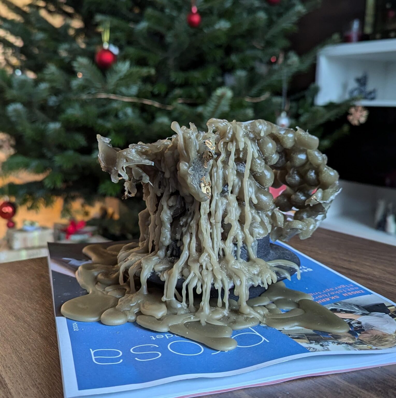 ハッピークリスマスイブ、今年のカレンダーの調子はどうですか？