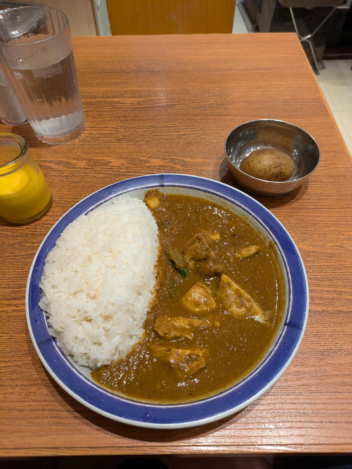 朝からお店のカレーが食べたいときもある