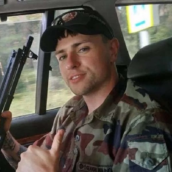 ウクライナで殺害されたニューブリッジ兵士ロバート・ディーガンの生涯、土曜日に追悼される - KFM