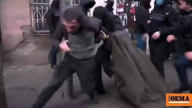 ジョージア州：警察が野党本部を襲撃