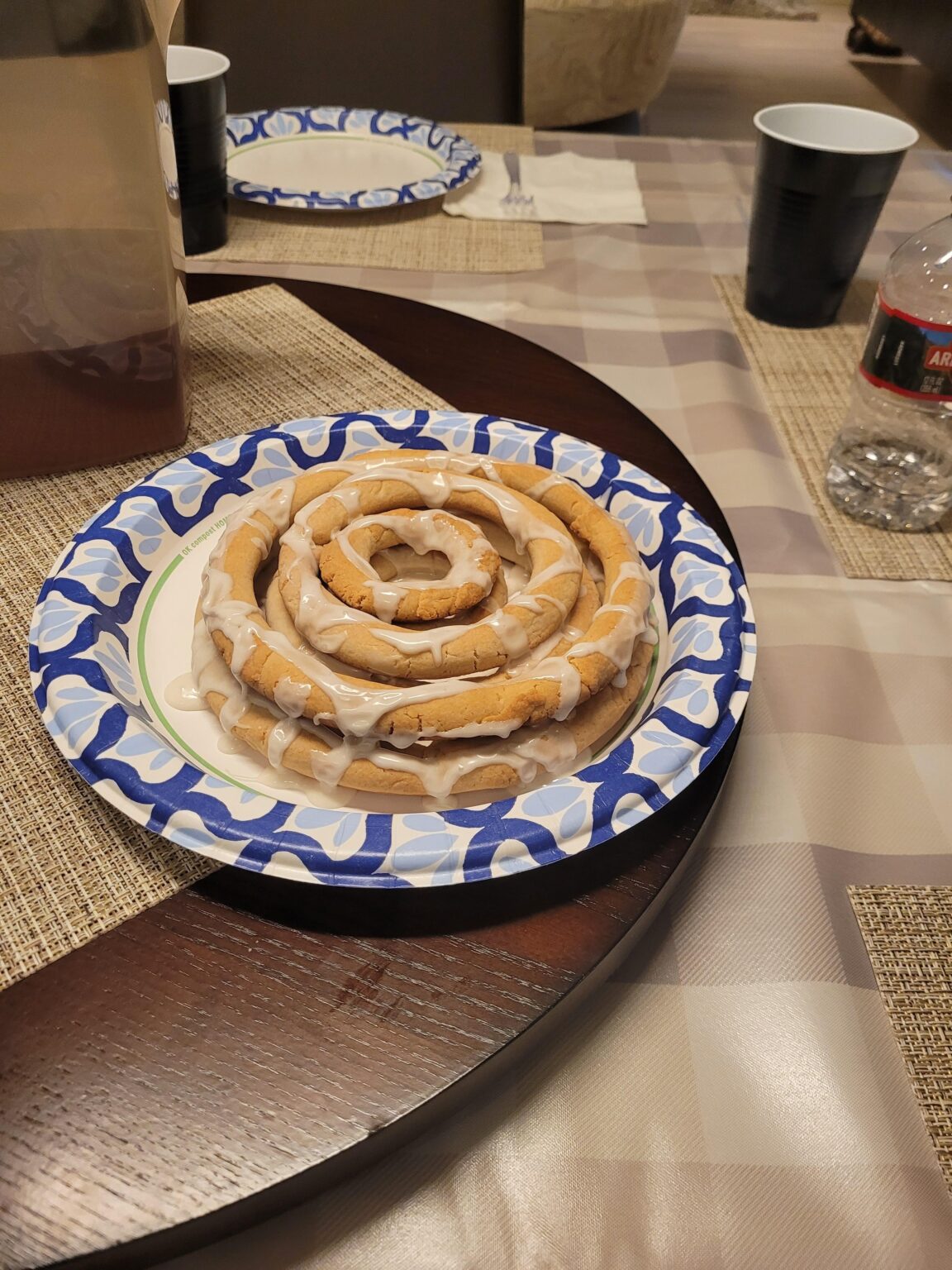 螺旋かけを作ってみました。プロフェッショナルに見えるとは思っていませんでしたが、やり方が間違っていたような気がします。何かアイデアはありますか?あと、5人だけだったので18リング全部はやりませんでした。