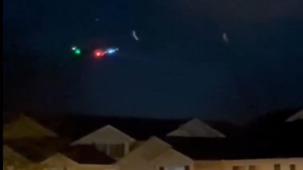 ニュージャージー州のドローンはますます不可解になっている:イタリアでもUFOについて公然と話し始めているのだろうか? ニュージャージー州のドローンはますます不可解になっている:イタリアでもUFOについて公然と話し始めているのだろうか?