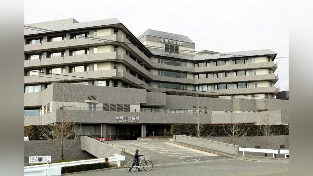 手術中にドリルで誤って神経損傷、重度の障害負わせる…赤穂市民病院の執刀医を在宅起訴へ : 読売新聞