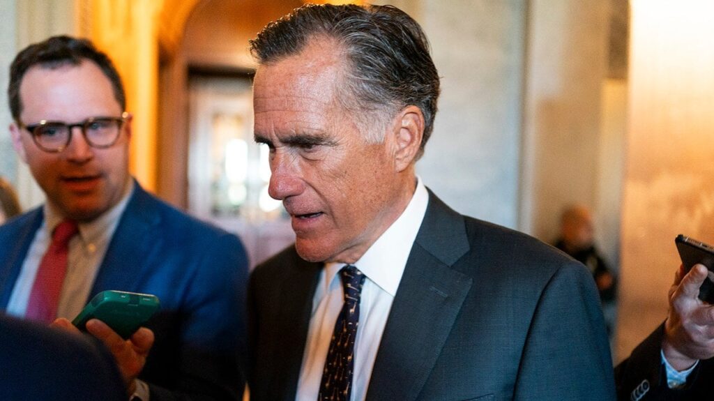 ロムニー氏「トランプ氏がやると言ったことを実行すれば文句は言えない」