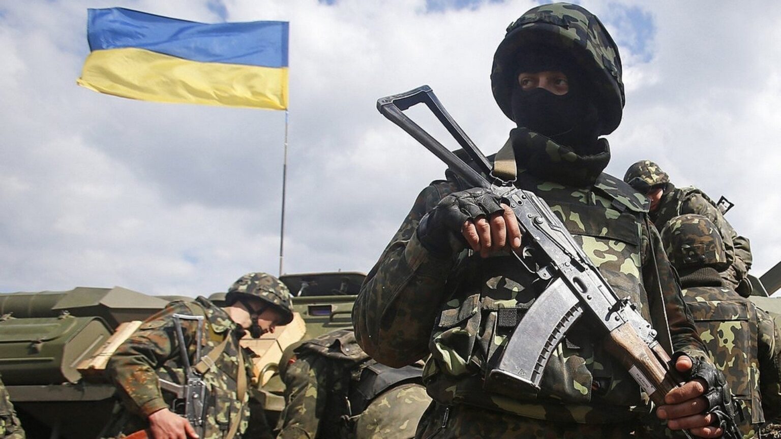 ロシア軍がマカリフカを占領する中、ウクライナ軍は包囲を逃れる
