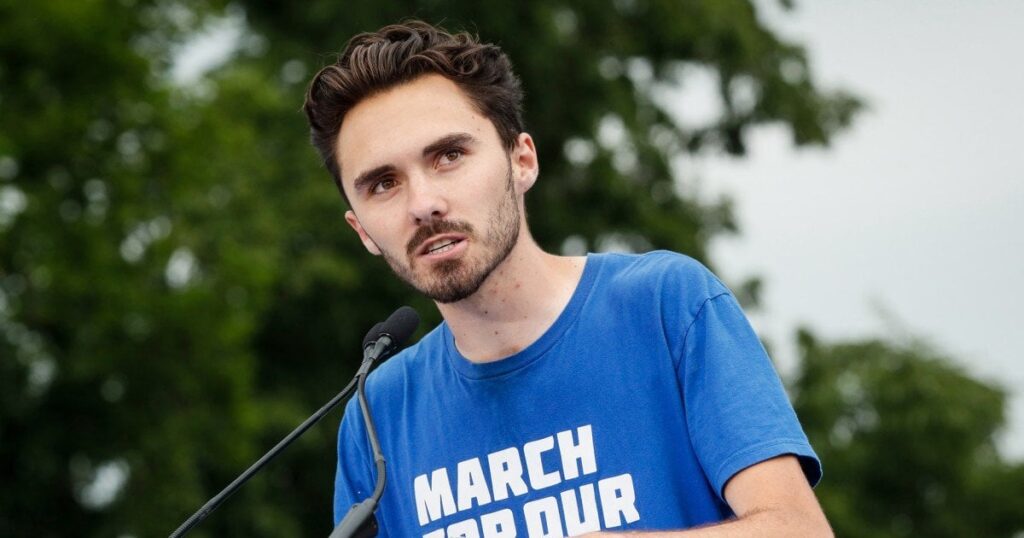 国家反暴力活動家のデビッド・ホッグ氏がDNC指導部への立候補を開始