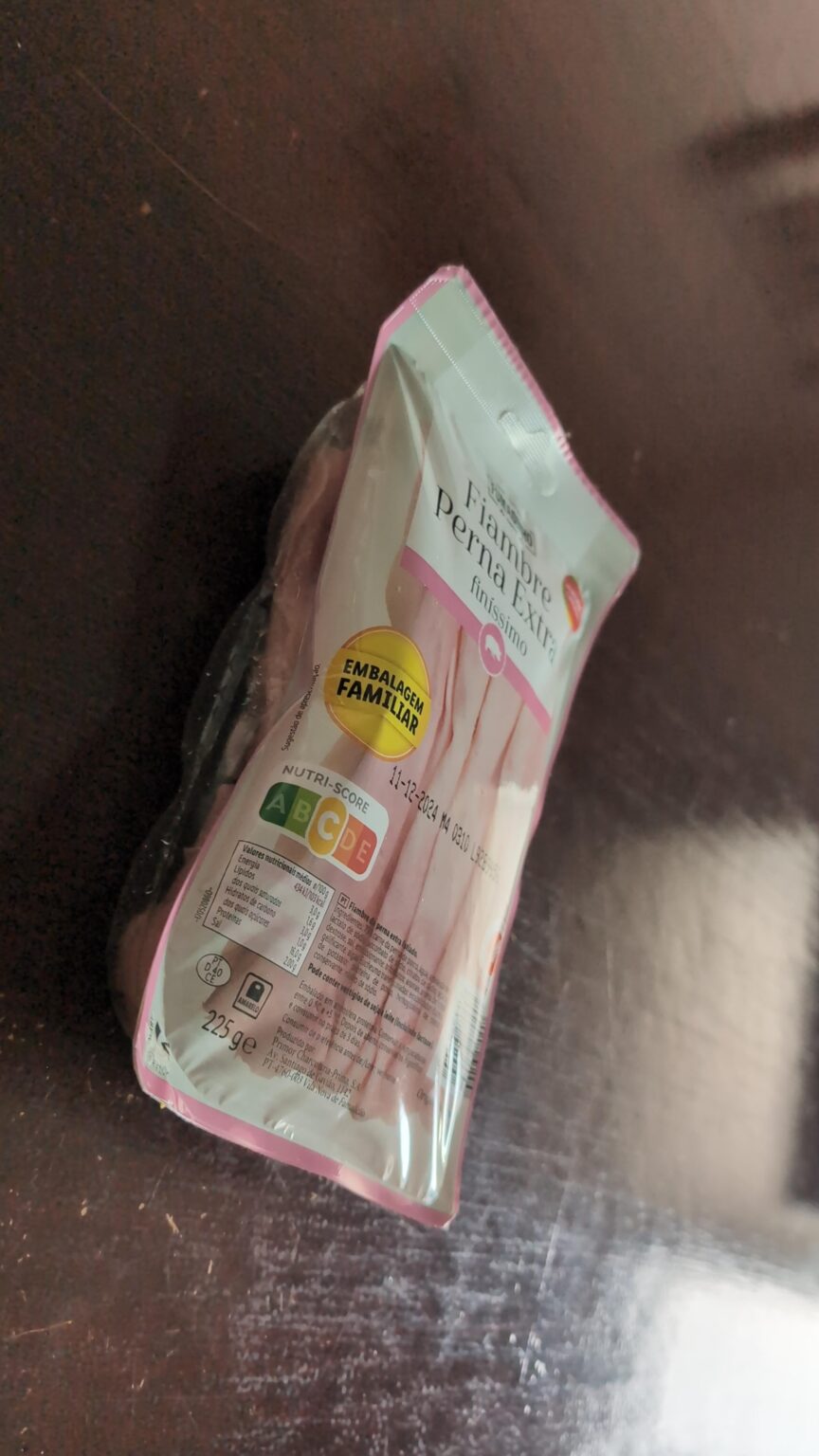 彼らはそれを食べましたか、それともそのままゴミ箱に捨てましたか？