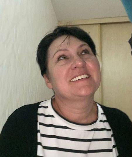 12月11日 - ザポリージャへのロシアのミサイル攻撃により、ウクライナ民間人11人が死亡、私立診療所で管理者として働いていたオレナ・スリシチェンコさん（50歳）が殺害された。