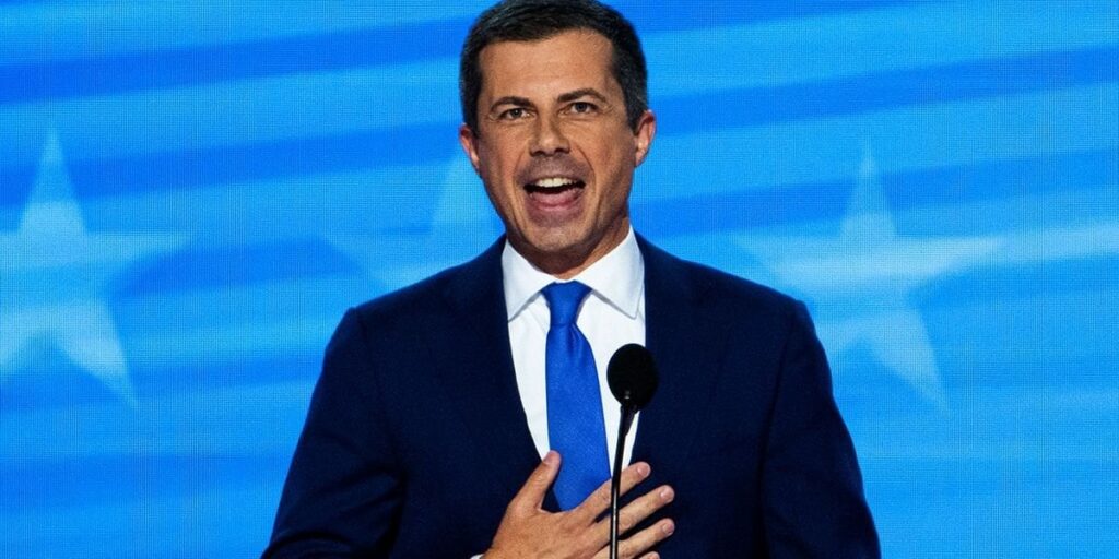 民主党はピート・ブティジェッジ氏をミシガン州知事選への出馬の可能性に注目している