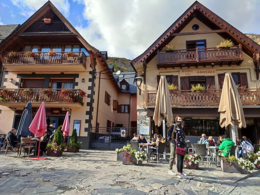スペインへの小旅行と教会へ