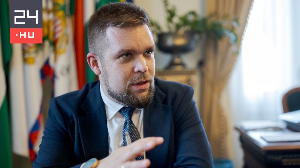 ジェール市長のベンス・ピンテール：フィデスは自ら十字架を踏み、その過程で愚か者を演じた