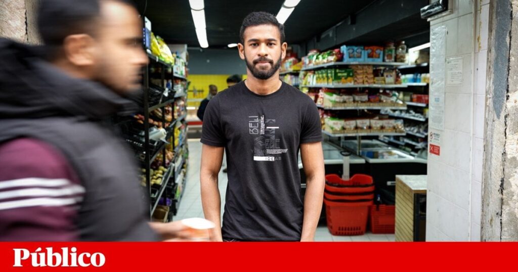 壁にもたれて。ベンフォルモソのトレーダー3人の顔