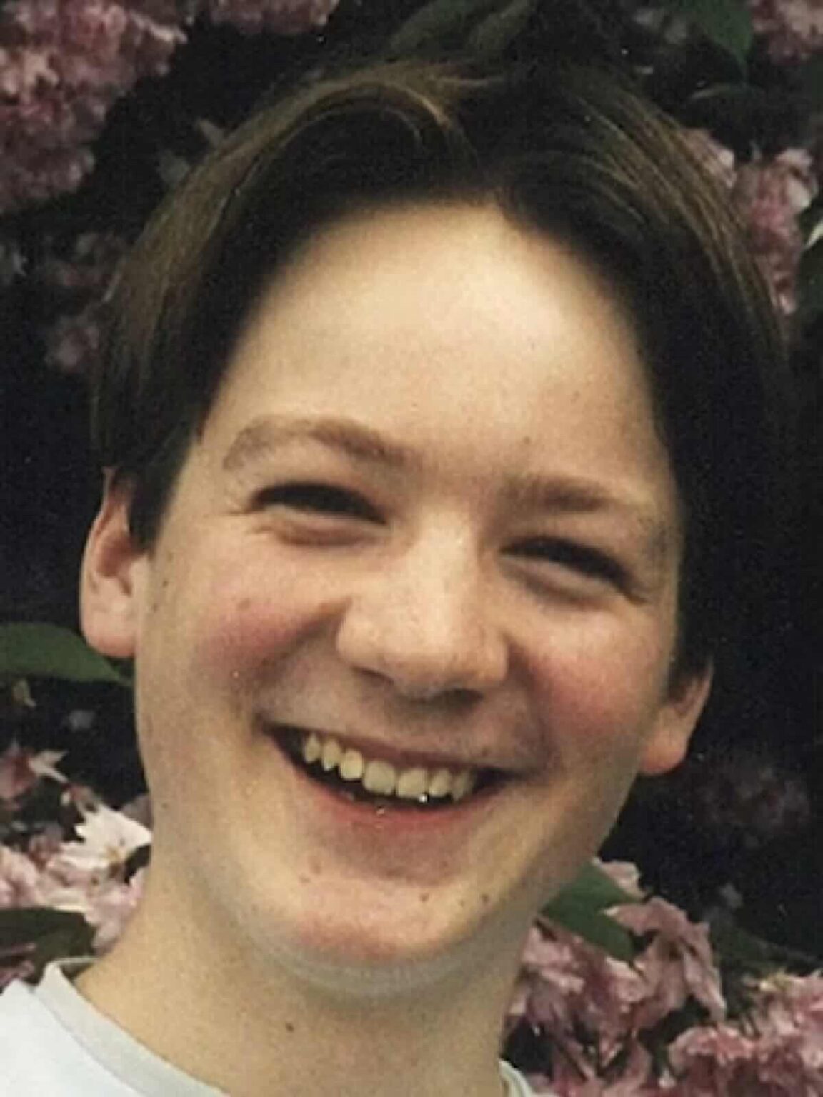 2002年、ベルギーのゲントに住む18歳のヴィンセントは、誰にも告げずにニューヨーク行きの片道航空券を購入した。 1週間後、彼のバックパックはナイアガラフォールズのプロスペクトパークで発見された。事件は未解決のままである。