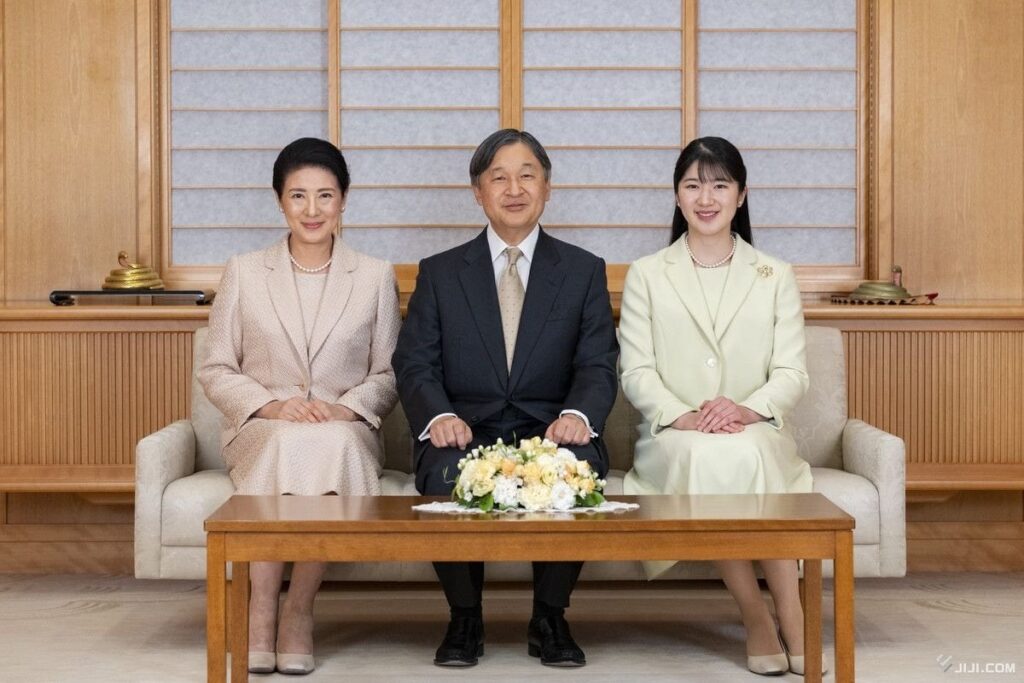 「平和な世界へ手携えて」 天皇陛下が新年の感想