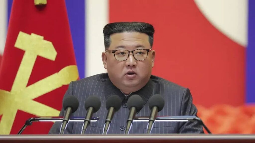 「北朝鮮でホットドッグを食べることが禁止に」というニュースのソースがとても怪しい 「北朝鮮でホットドッグを食べることが禁止に」というニュースのソースがとても怪しい