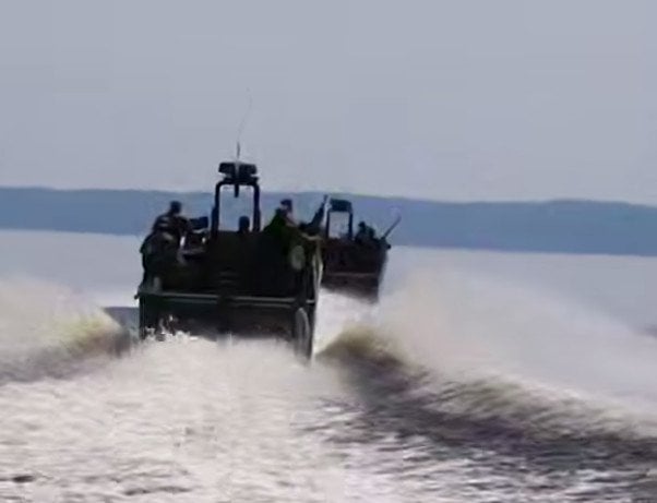 ウクライナがアメリカのRAB Riverineボートを受領