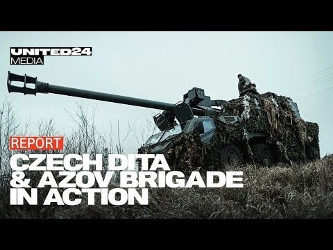 アゾフ旅団とともにトレツク方向に向かうチェコのDITA 155mm榴弾砲