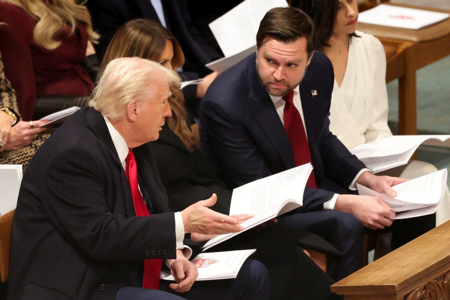 トランプ大統領、司教の説教に困惑「謝罪するため」